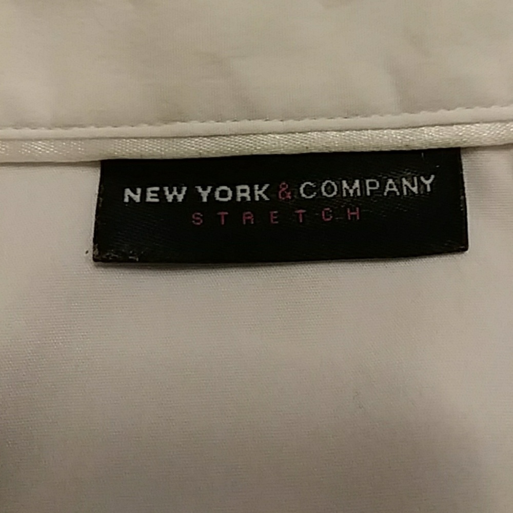 White button down blouse - Picture 5 of 7
